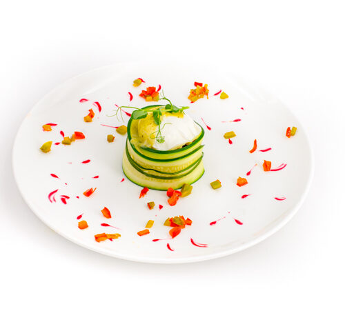 menu le végétarien pivoineœuf norvégien truffe piperade et légumes de saison