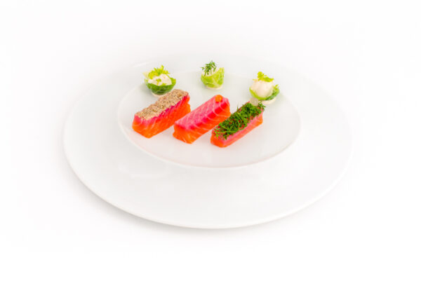 déclinaison de saumon gravlax repas menu prestige noel et fete