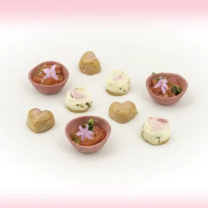 Plateau 18 pièces "Octobre Rose" sur fond blanc et légère buée rose