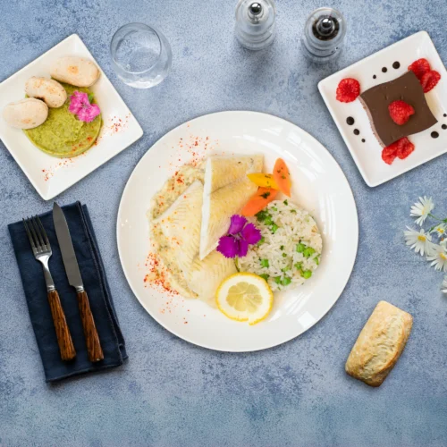 Plateau repas Azuré du trèfle vu de dessus