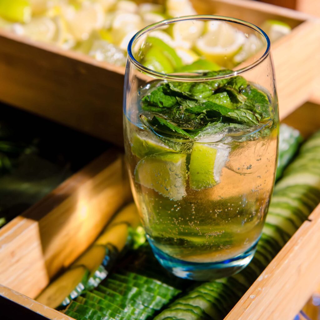 Mojito couverture cocktail végétarien.